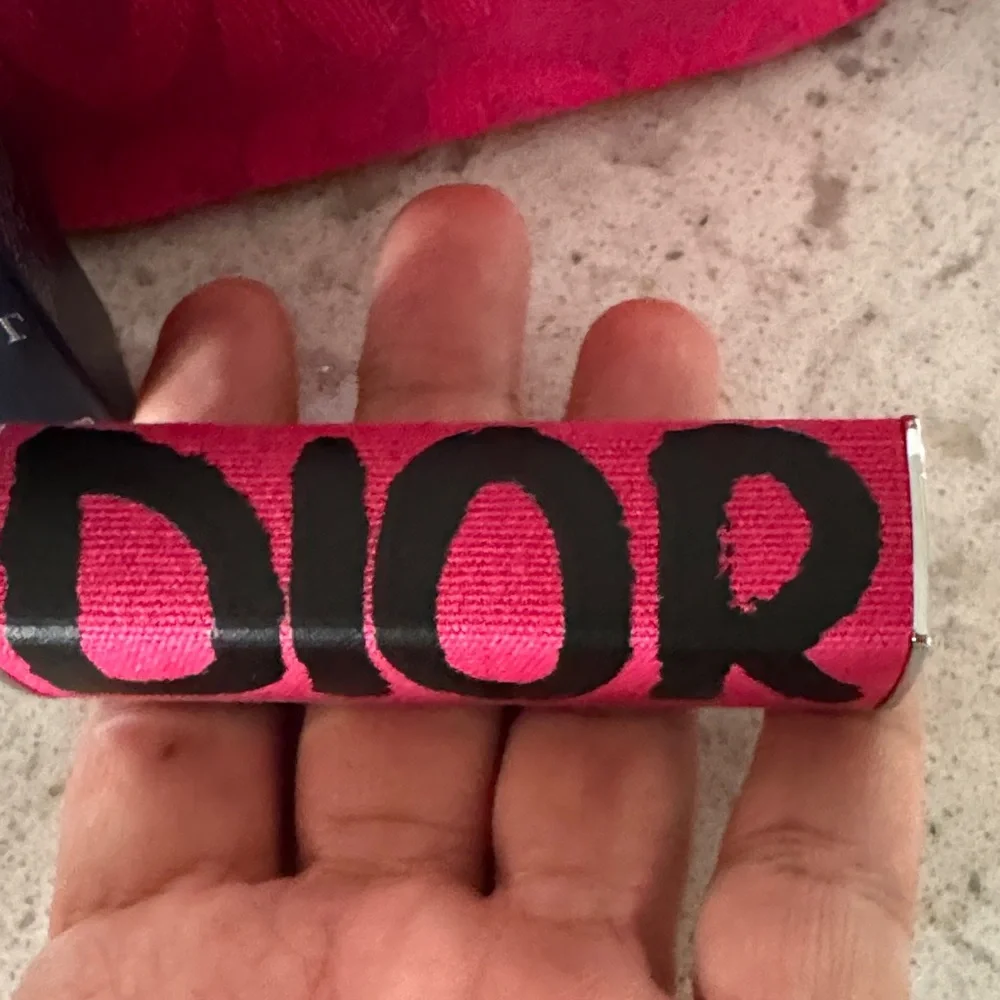 Dior Addict Lipstick with Miss Dior refill cap, new canvas beauty pouch - Picture 6 of 16